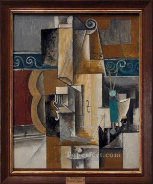 Violín y vasos sobre una mesa 1913 Pablo Picasso Pinturas al óleo